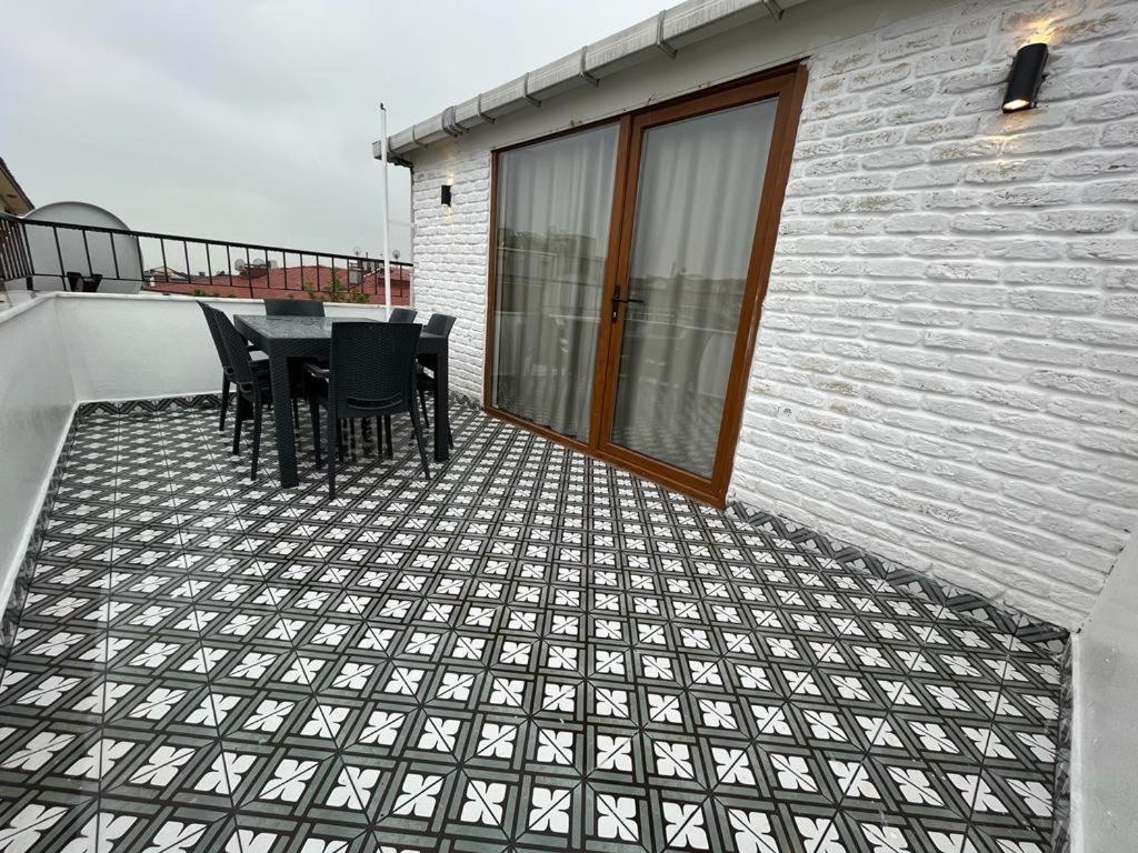 شقة The Pillo Mansion اسطنبول المظهر الخارجي الصورة